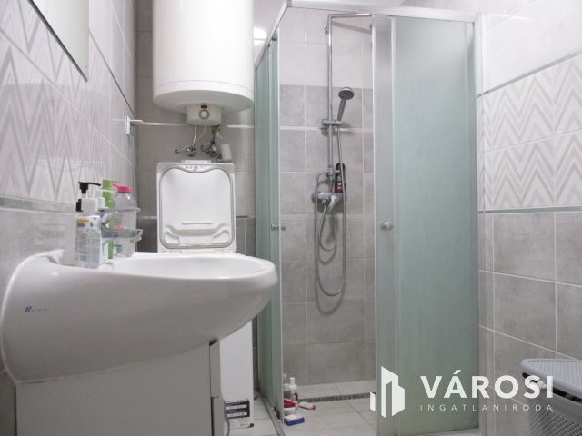 Felújított lakás a belváros szívében