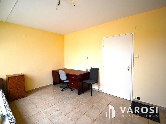 Panorámás otthon Zsinagóga mellett Gutenberg utcában