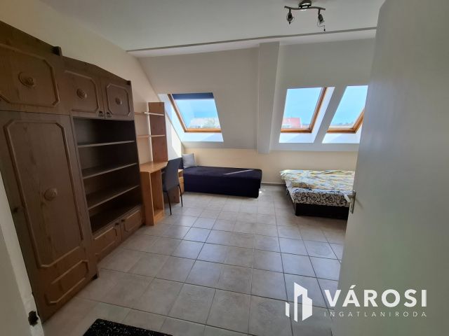 Panorámás otthon Zsinagóga mellett Gutenberg utcában