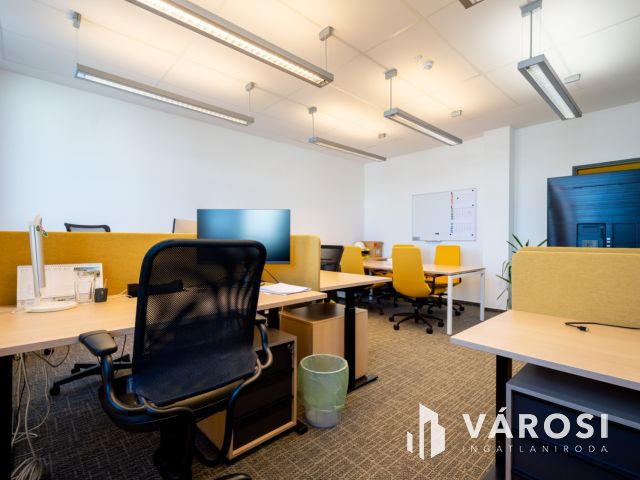 5 helyiséges iroda, "A" kategóriás irodaházban, Zuglóban
