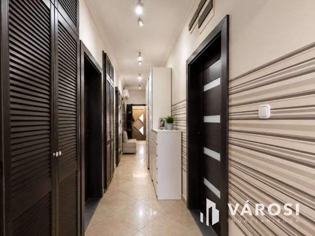 Kivételes lehetőség a Fészek Lakóparkban – ikerház eladó!