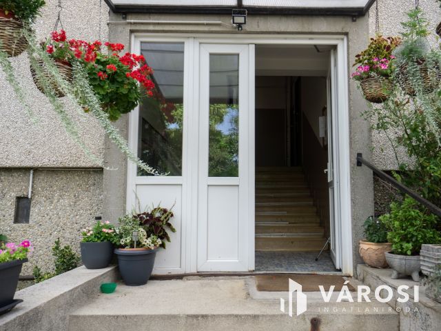 Azonnal költözhető garzonlakás